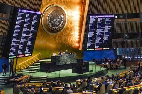UN General Assembly calls for ‘humanitarian truce’ in Gaza leading to halt in Israel-Hamas fighting
